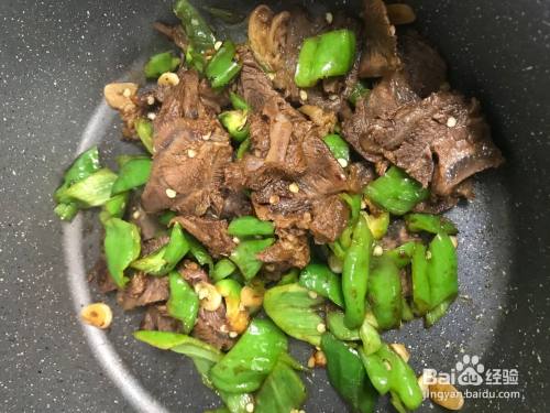 青椒炒滷牛肉怎麼做