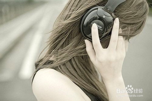 怎么自学唱好beyond的海阔天空