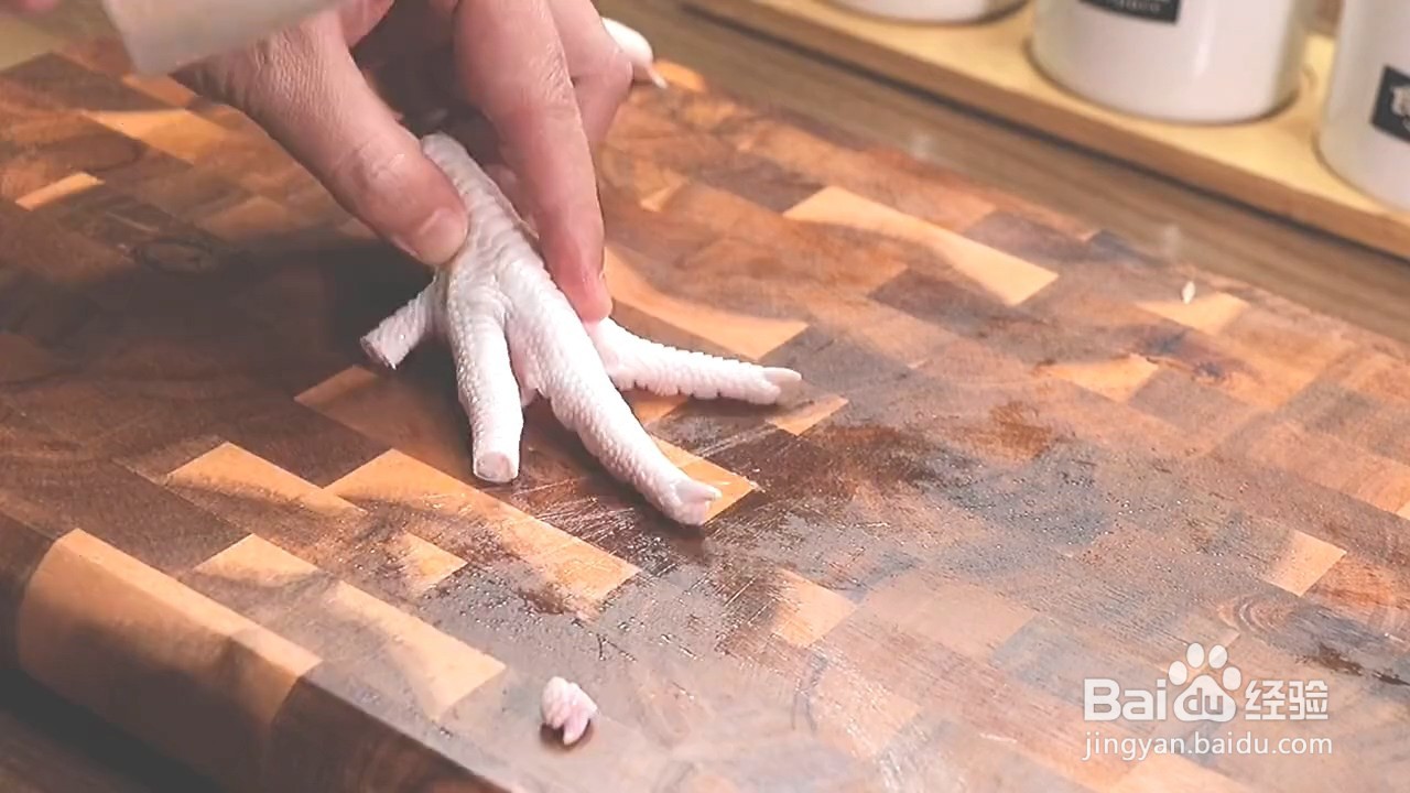 如何制作泰式酸辣鸡爪