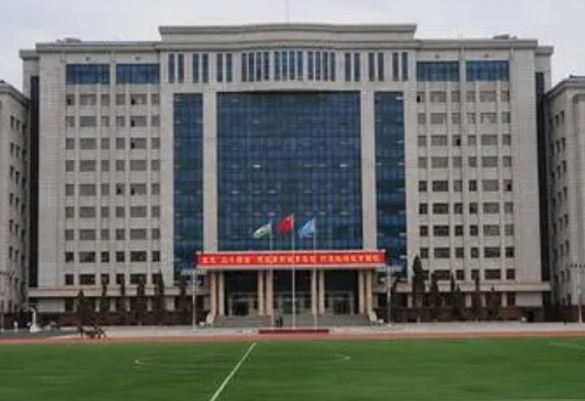 黑龙江职业学院的宿舍条件如何?校区内有哪些生活设施