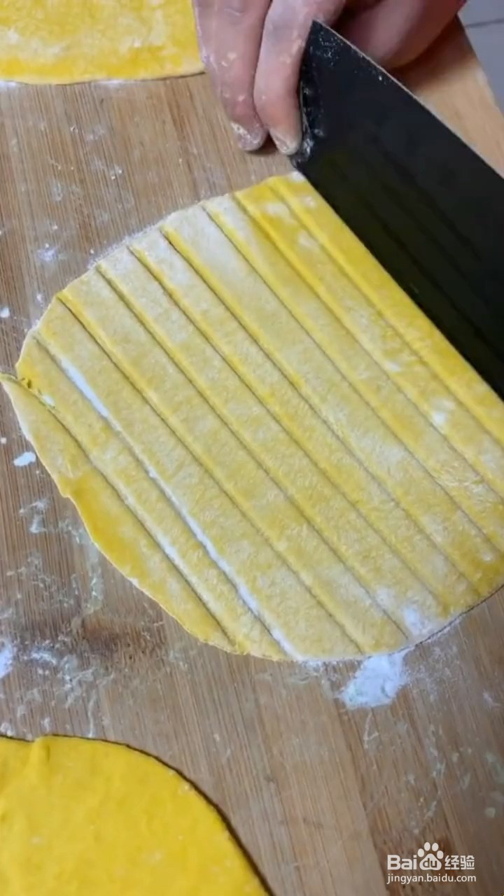如何制作网红玉米面包