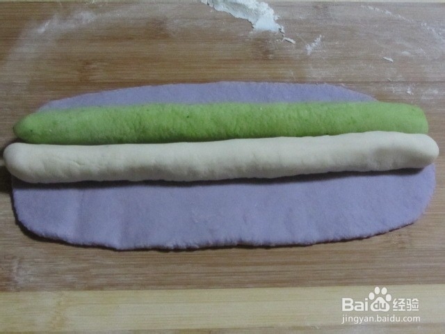 蔬菜牛肉馅儿彩色饺子