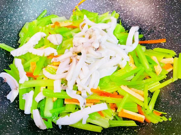 零卡菜品芹菜目鱼