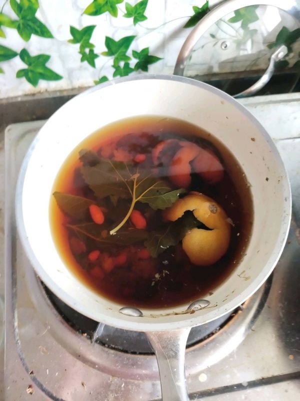 护肝明目决明子菊花饮