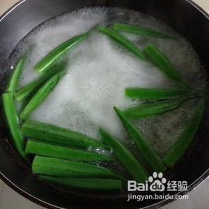 金银蒜蓉秋葵怎么做?鲜香十足美味可口的做法