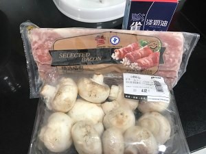 美食汤羹--奶油蘑菇汤