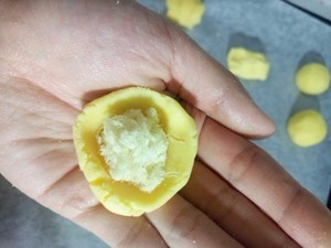 用烤箱怎么做小小酥