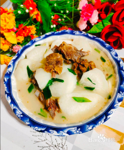 家常菜：腊排萝卜汤