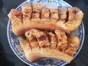 脆皮五花肉的做法