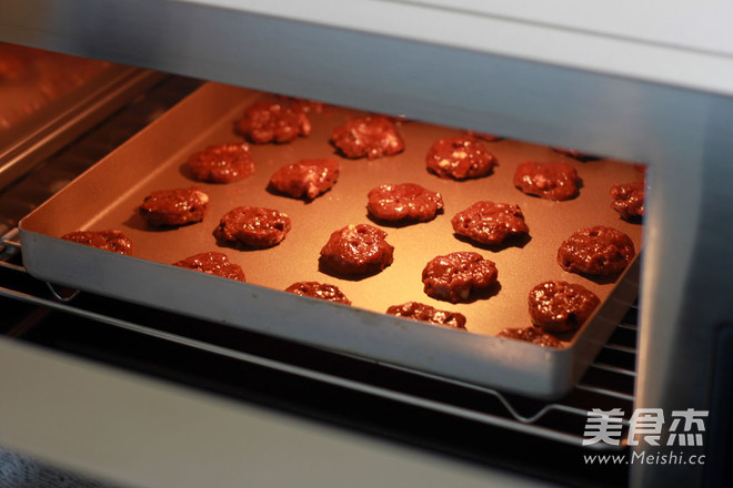 口感极好的黑巧克力曲奇