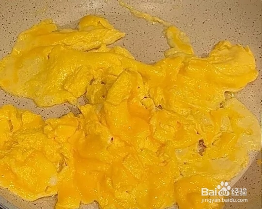 青椒火腿炒鸡蛋