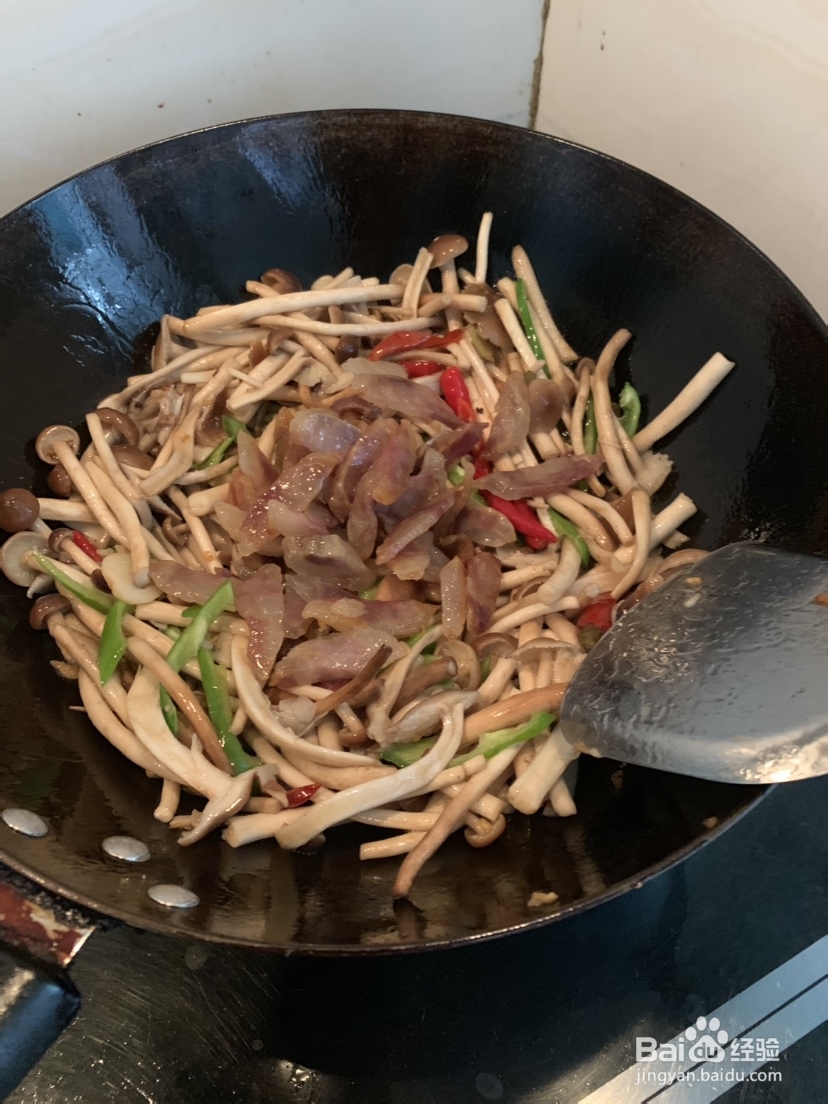 如何做好茶树菇香肠