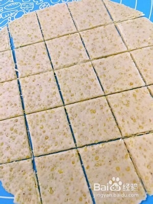 教你制作简单好吃的小米锅巴