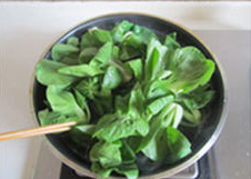 创意草菇焖鸡丸