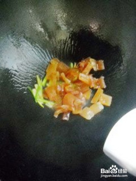 清爽香醇的腊皮肉炖胡萝卜怎么做呢