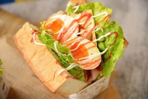 溏心蛋三明治的做法