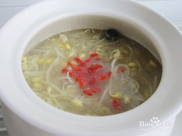 黄豆芽炖排骨的烹饪方法