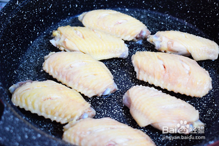 苹果鸡翅的做法