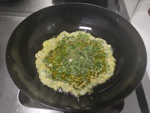 健康养生佳品香椿煎蛋的做法