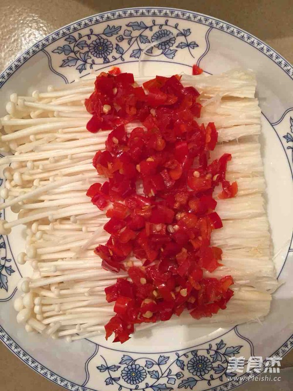 剁椒金针菇的做法