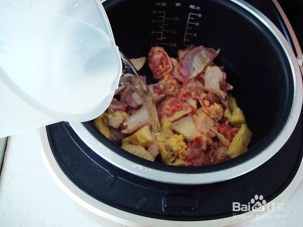 如何制作莲藕炖鸡