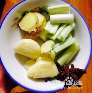 排骨香菇闷米饭家常做法详细教程