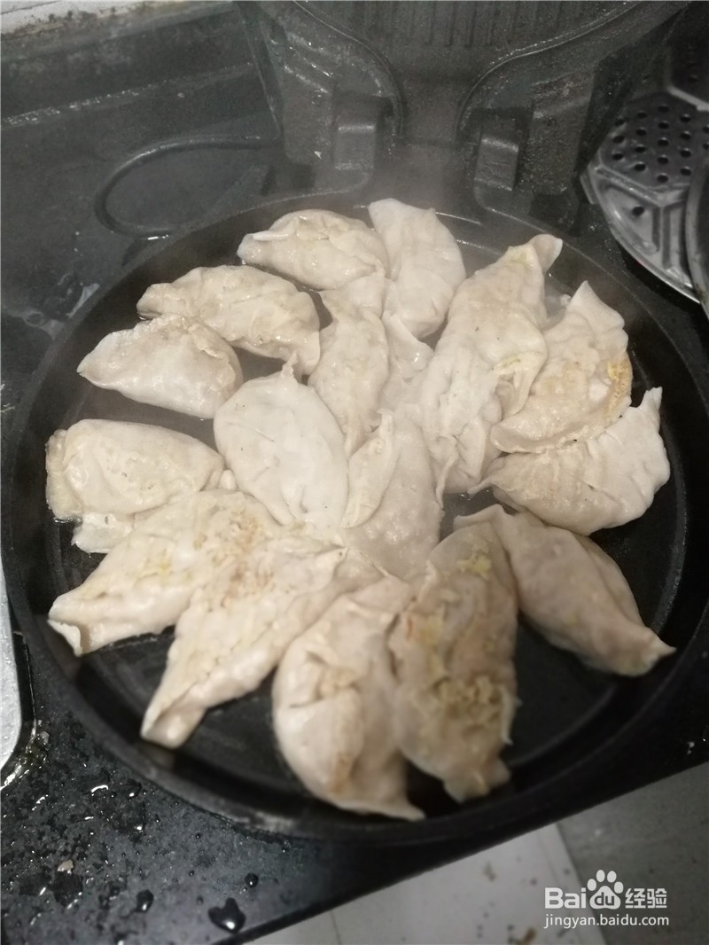 酸菜头道面煎饺