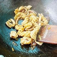 青椒爆炒鱿鱼花