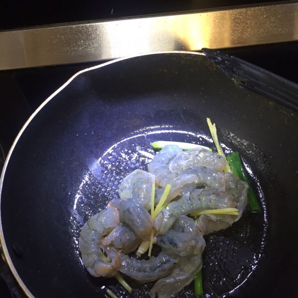 金汤虾仁豆腐羹