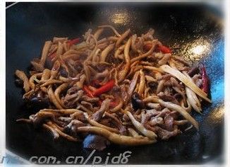 人人都想当演员----干煸茶树菇