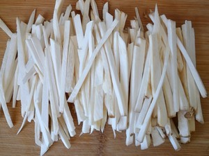 杏鲍菇炒肉丝的做法