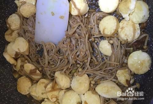 金针菇烧日本豆腐怎么做好吃？