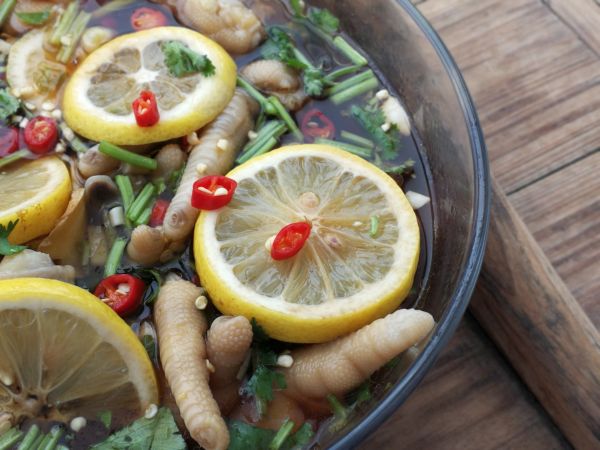 冰镇酸辣爽口柠檬鸡爪