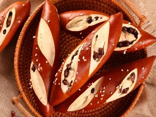 碱水红豆面包怎么做