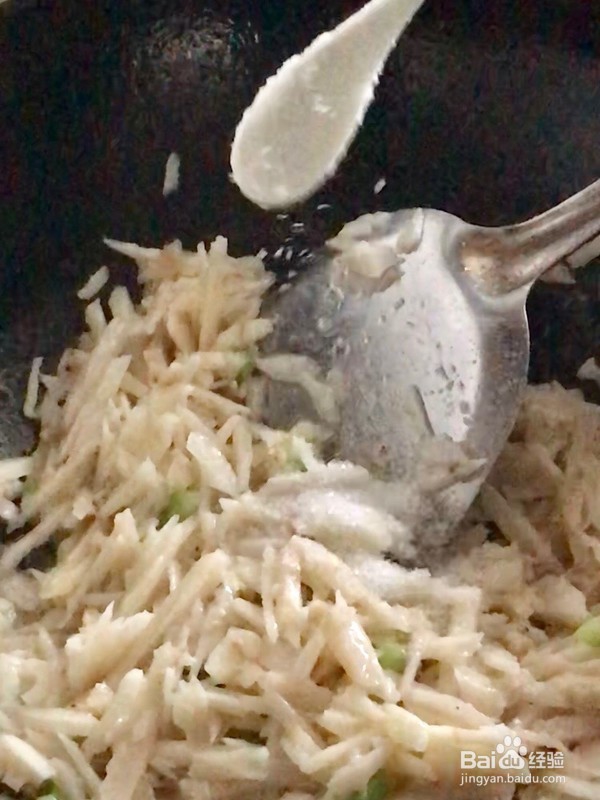 糖醋藕丝的做法