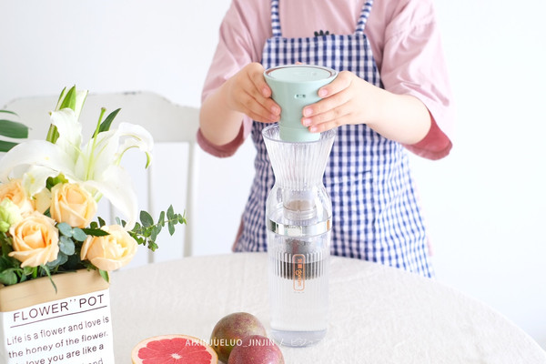 冷萃百香果西柚乌龙茶