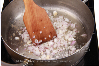 鲍菇咖喱什锦炒饭