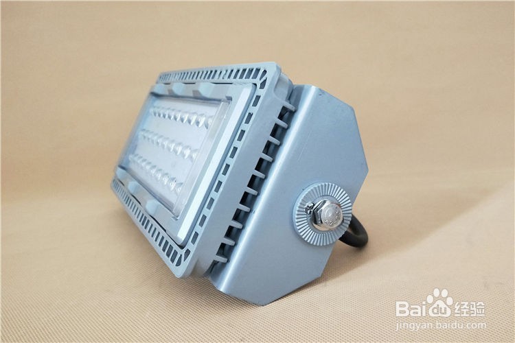 NFC9281-50WLED泛光灯壁挂式安装