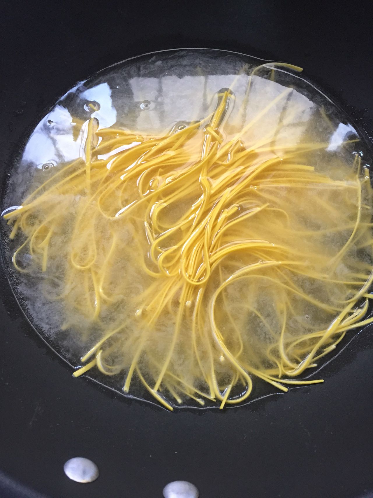 葱花鸡蛋南瓜面条的做法，妈妈们学会了吗？