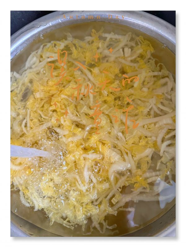 猪肉酸菜炖粉条子