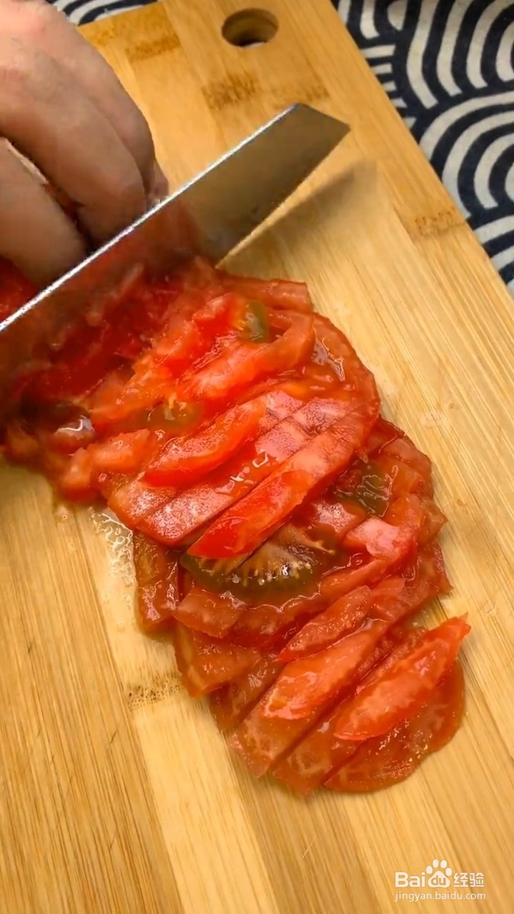 如何做西红柿疙瘩汤?