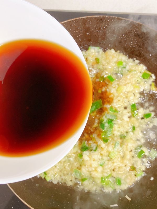 蒜蓉粉丝蒸扇贝肉