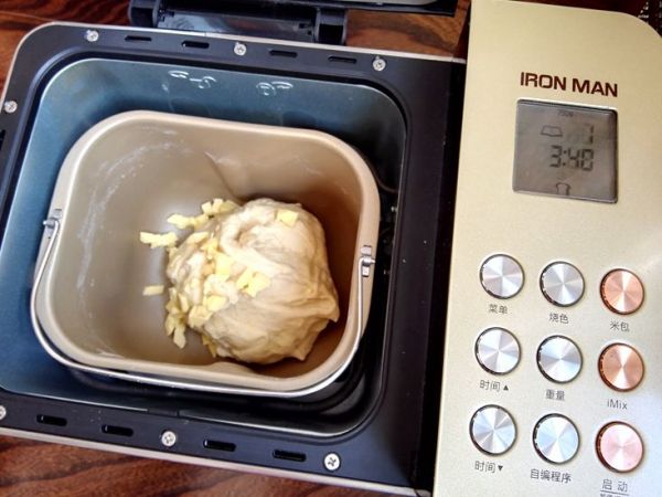 全麦芝麻小餐包