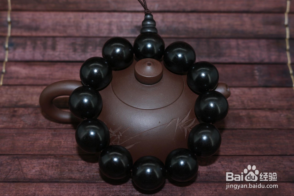 怎样挑选紫光檀手串?