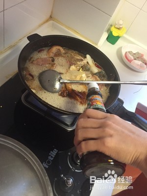 怎么炖鲤鱼好吃家常做法