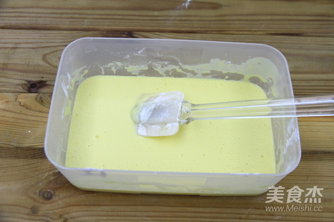 松柔绵软的酸奶蛋糕