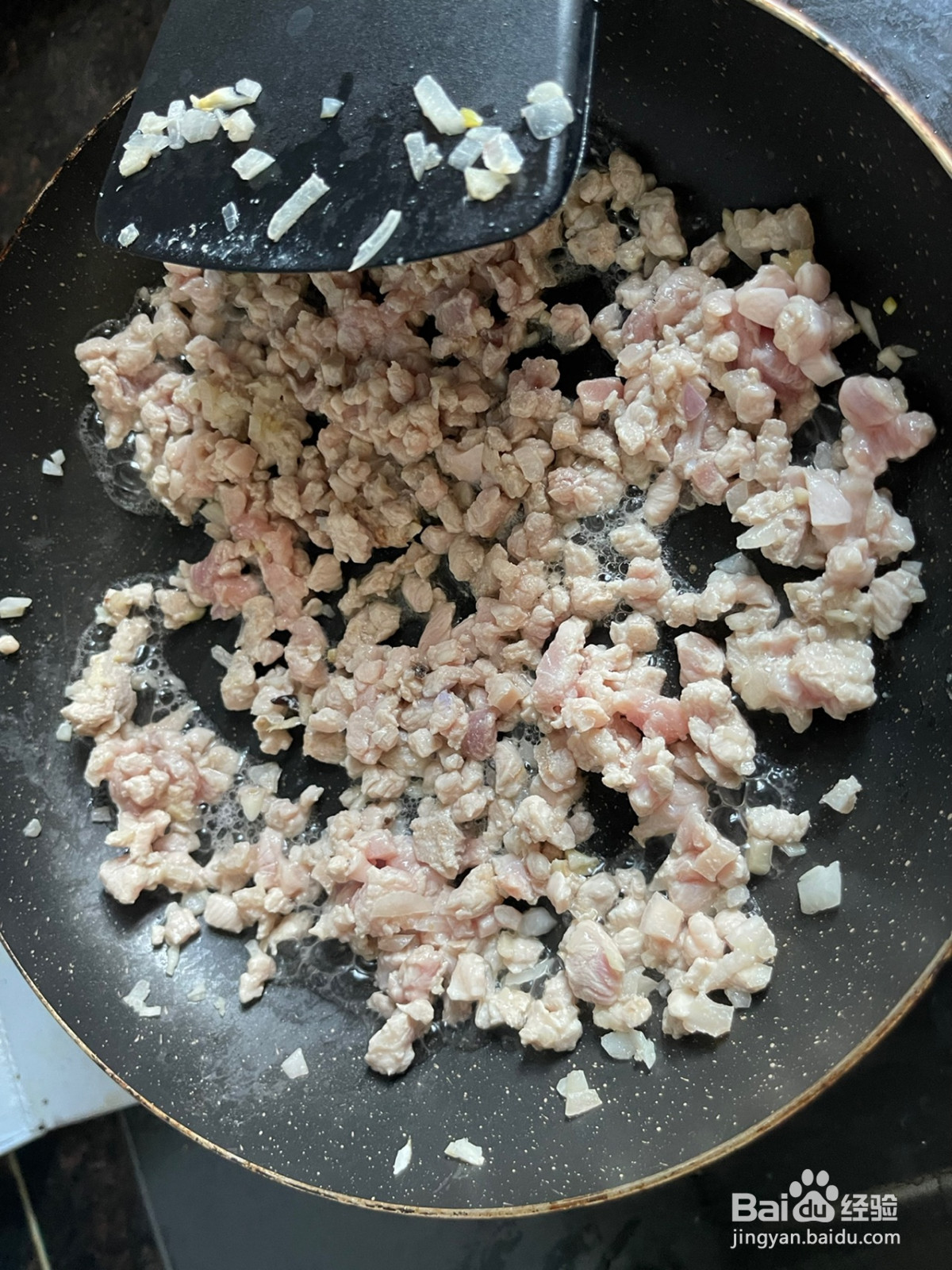 香菇卤肉饭面的做法