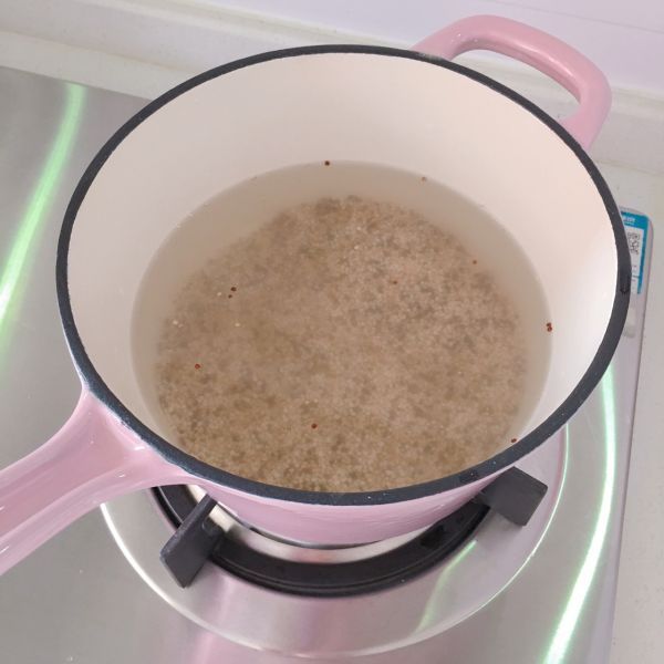 藜麦虾仁时蔬炒饭