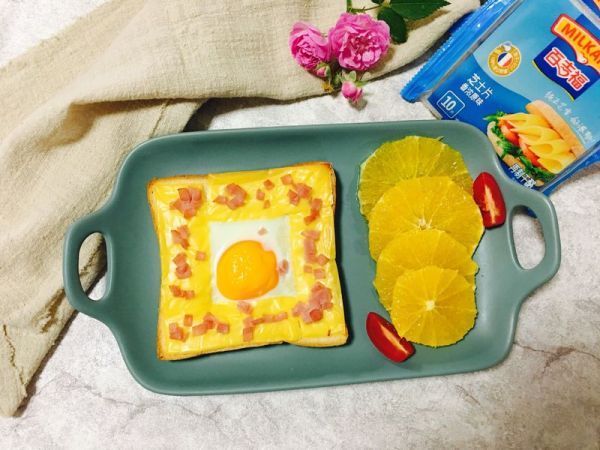 芝士太阳蛋吐司