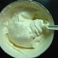 分蛋海绵小纸杯蛋糕怎么做